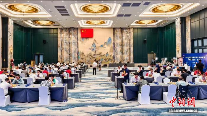 哈尔滨举行全国象棋男子甲级联赛预选赛 众多国