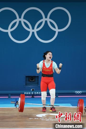 巴黎奥运最难之战，犟种罗诗芳在众对手夹击中