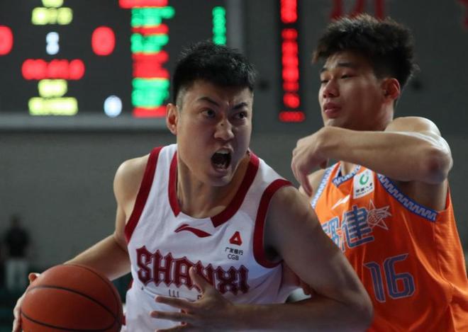 山西男篮末节轰17-0逆转福建，100-98险胜